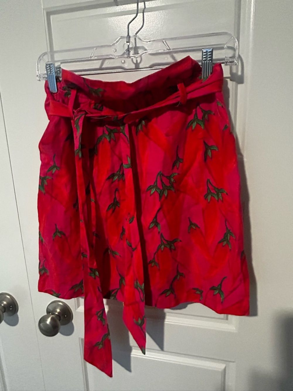Farm Rio Red Pepper Mini Skirt XS Red Linen Blend Paper Bag Waist Tie Pockets - Picture 4 of 7